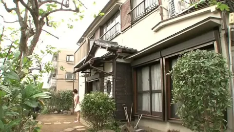 中国熟女裸聊 · 二