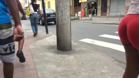 免费进入黄片 · 二