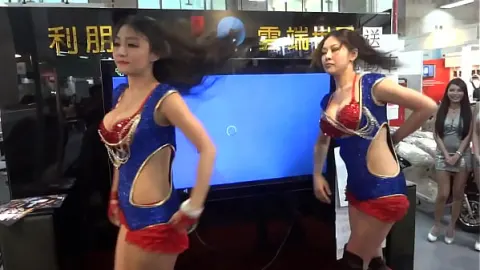 呦女 · 黑人大吊黄色视频